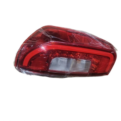 Κινέζικο Foton Tunland G7 Pickup ανταλλακτικά P1372010201A0 Tail Light LH για το 2010- έτος